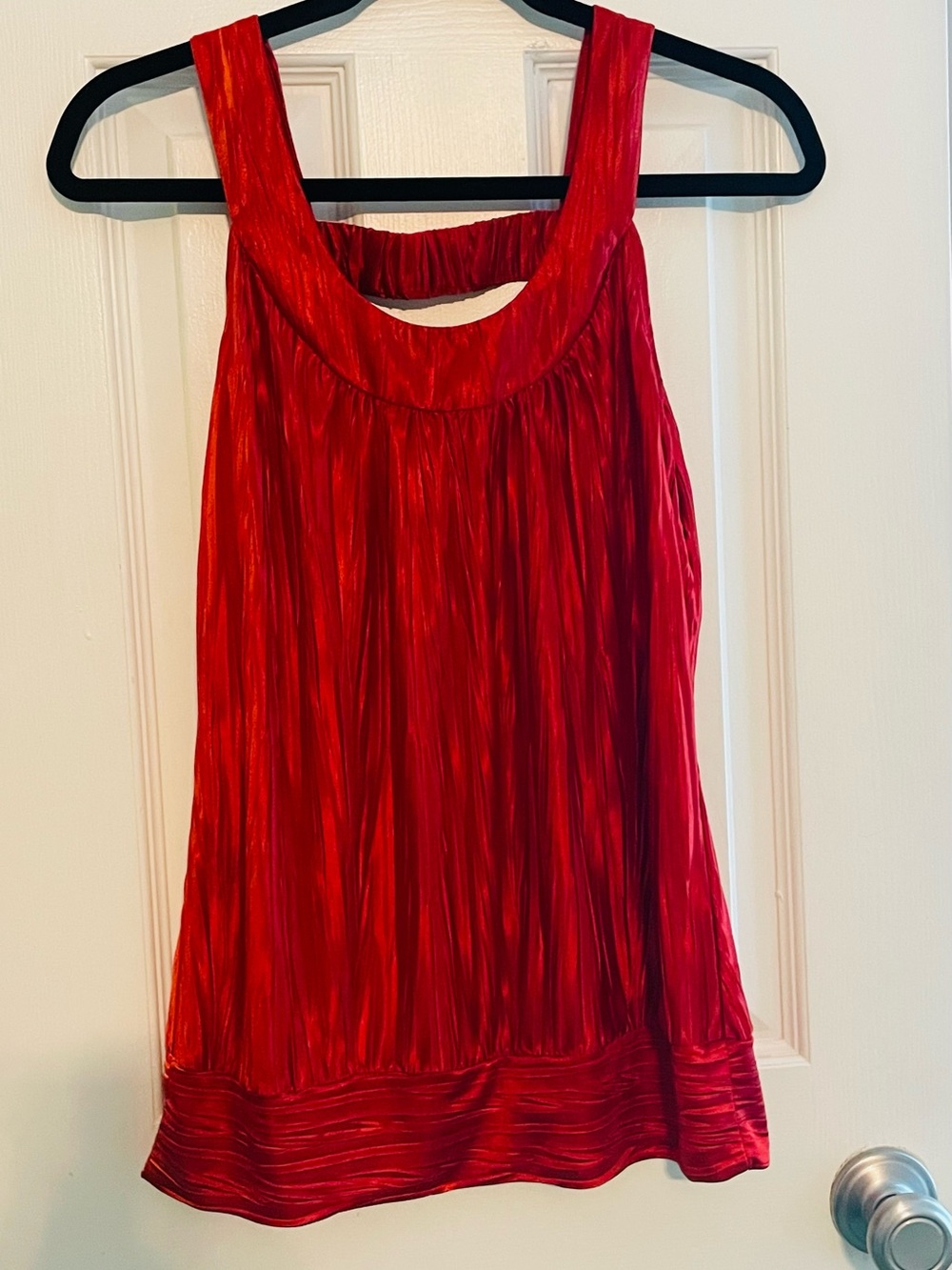 Byer California Vibrant Red Pleated Tank